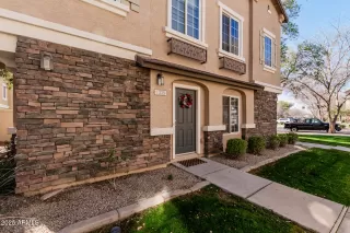 Photo #1: 6822638 Listing 