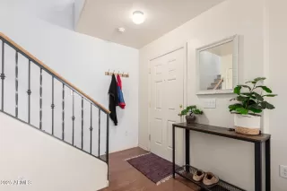 Photo #2: 6822638 Listing 