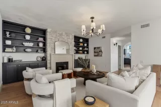 Photo #3: 6823349 Listing 