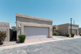 Photo #1: 6823385 Listing 