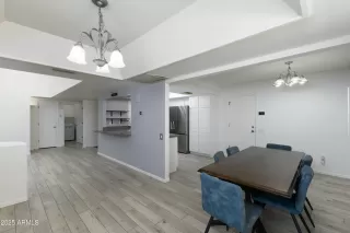 Photo #6: 6823385 Listing 