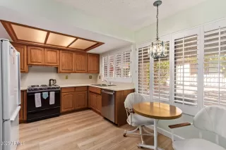 Photo #6: 6823624 Listing 