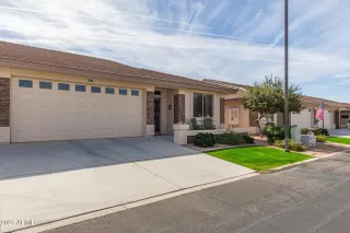 Photo #4: 6823730 Listing