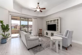 Photo #5: 6823736 Listing 