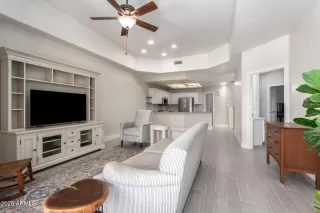 Photo #6: 6823736 Listing 