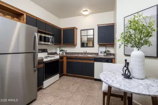 Photo #1: 6823760 Listing 