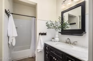 Photo #4: 6823760 Listing 