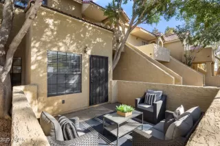 Photo #5: 6823760 Listing 