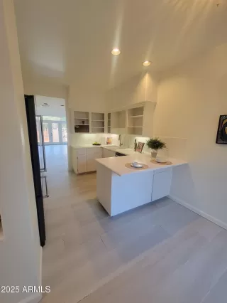 Photo #5: 6824243 Listing 