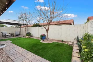 Photo #3: 6824508 Listing 