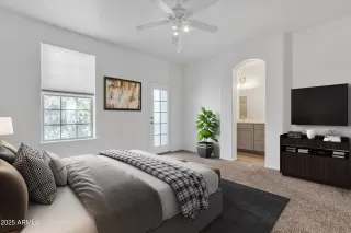 Photo #3: 6824654 Listing