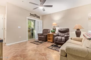 Photo #3: 6824784 Listing 