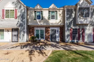 Photo #1: 6824919 Listing