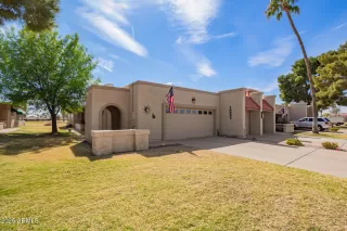 Photo #2: 6824940 Listing 