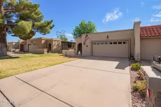 Photo #4: 6824940 Listing 