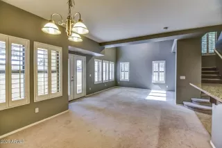 Photo #3: 6825032 Listing 