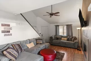 Photo #6: 6825055 Listing