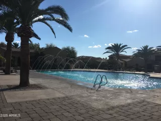 Photo #5: 6825191 Listing