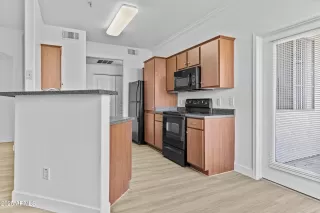 Photo #5: 6825314 Listing