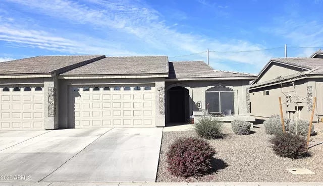 MLS: 6825339 Condo For Sale