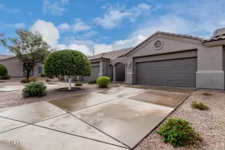 Photo #1: 6825515 Listing 