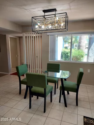 Photo #6: 6825540 Listing 