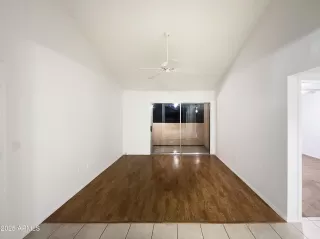 Photo #2: 6825785 Listing 