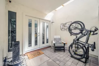 Photo #3: 6825844 Listing