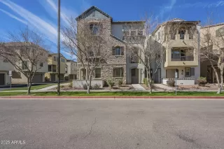 Photo #1: 6825911 Listing 