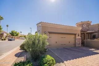 Photo #3: 6826297 Listing 