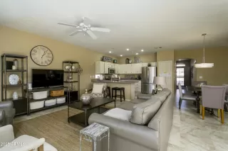 Photo #4: 6826314 Listing