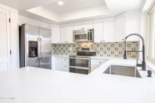 Photo #2: 6826444 Listing