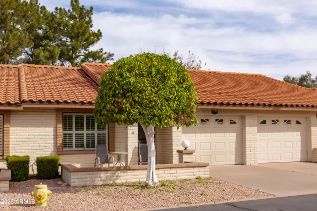 MLS: 6826494 Condo For Sale