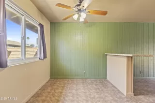 Photo #6: 6826519 Listing