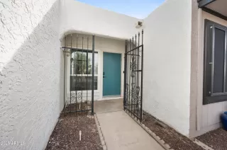 Photo #2: 6826616 Listing 