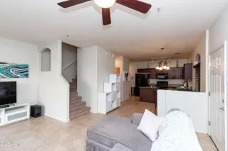 Photo #3: 6826746 Listing 