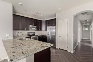 Photo #2: 6826797 Listing