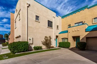 Photo #3: 6826875 Listing