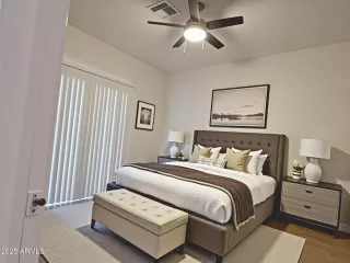 Photo #3: 6826918 Listing