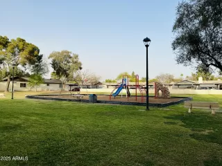 Photo #4: 6826938 Listing