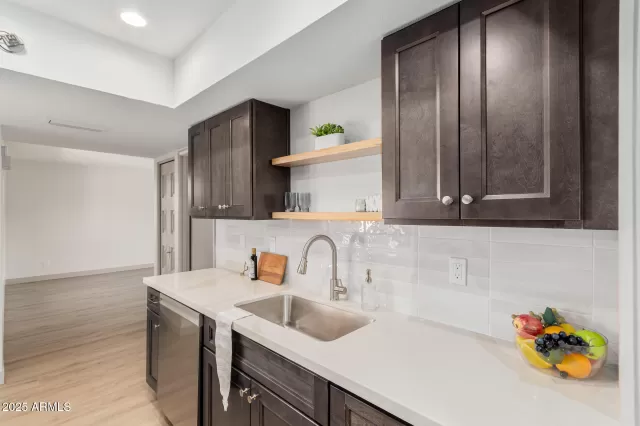 MLS: 6827909 Condo For Sale