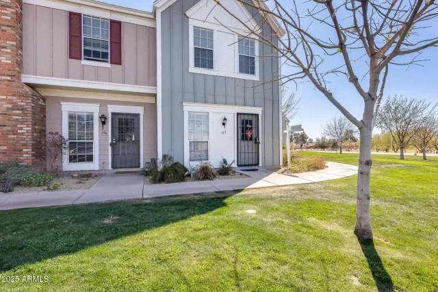 MLS: 6828166 Condo For Sale