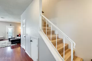 Photo #3: 6828166 Listing