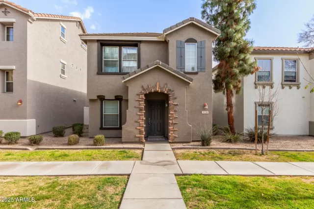 MLS: 6828445 Condo For Sale