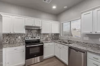 Photo #6: 6828473 Listing 