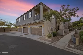 Photo #1: 6828488 Listing 