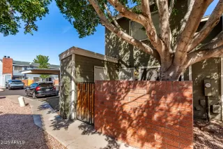 Photo #1: 6828930 Listing 