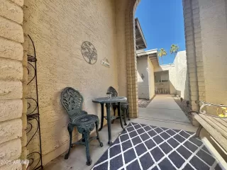 Photo #2: 6828993 Listing