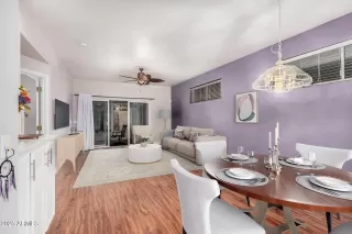 Photo #2: 6829037 Listing 