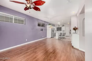 Photo #3: 6829037 Listing 